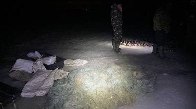 В Столинском районе браконьер под тяжестью пойманной рыбы провалился под лед