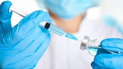 Еврокомиссия одобрила вакцину компании Johnson and Johnson
