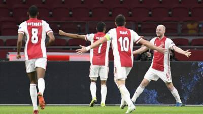 «Аякс» разгромил «Янг Бойз» в первом матче 1/8 финала Лиги Европы