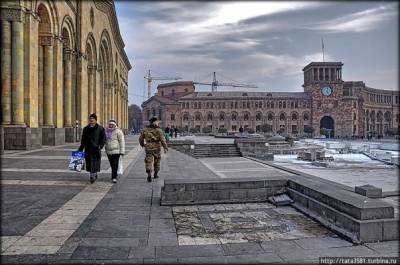 Политический кризис в Армении остается неразрешенным