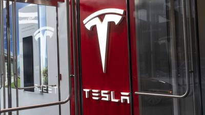 Пожар произошел на заводе Tesla в Калифорнии