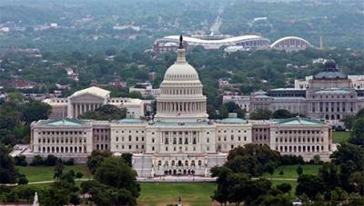 Конгресс США утвердил программу поддержки экономики на 1,9 трлн долларов