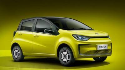 В Китае начались продажи нового бюджетного электромобиля