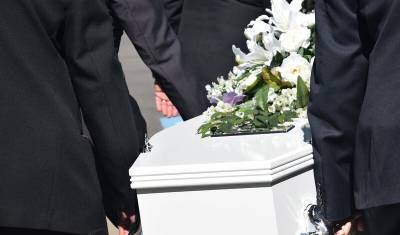 В мэрии Уфы изменили цены на похоронные услуги