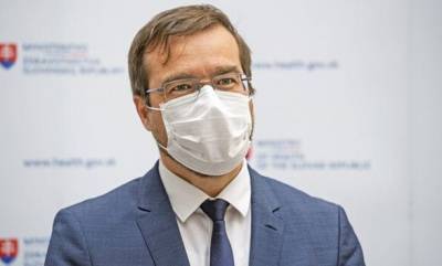 Министр здравоохранения Словакии подал в отставку из-за скандала с российской вакциной