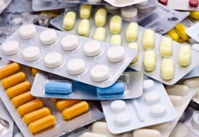 В Украине могут запретить продажу лекарств детям: комитет поддержал закон