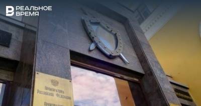 В Казани прокуратура вынесла представление автосервису за покрышки и металлолом на земле