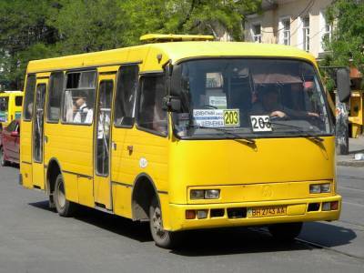 В Одессе увеличат вместимость автобусов и изменят маршруты