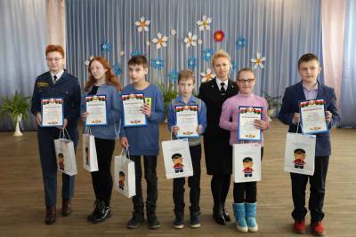В Гродно наградили победителей городского смотра-конкурса «Спасатели глазами детей»