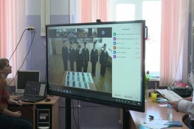 Тамбовские школьники продемонстрировали военную подготовку