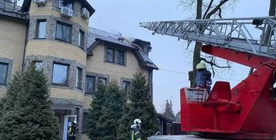 В Киеве произошел пожар в доме престарелых Серебряный век, спасатели эвакуировали 80 человек - ТЕЛЕГРАФ