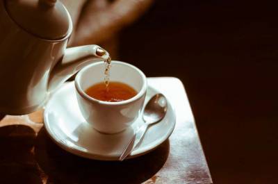 Медики назвали целебные свойства черного чая