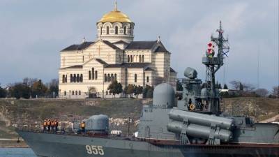 «Эти киты точно не поплывут»: Шеремет о стратегии Киева по возвращению Крыма