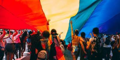 Европарламент объявил Евросоюз зоной свободы для ЛГБТИК - ТЕЛЕГРАФ