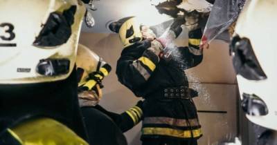 В Киеве загорелся дом престарелых (ФОТО)