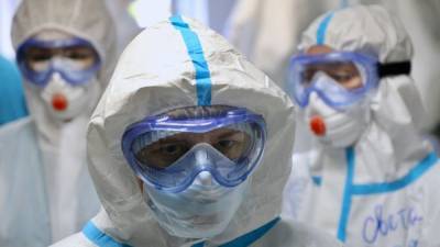 В России выявлено 9 794 новых случая коронавируса