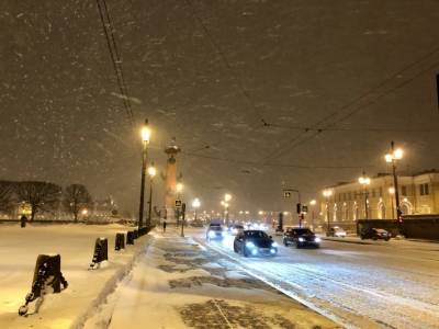 В Петербурге ожидаются слабая метель и оттепель 12 марта
