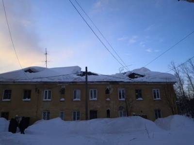 Прокуратура озвучила результаты проверки обрушения крыш двух домов в Кузбассе