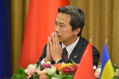 Посол КНР предупредил главу Офиса президента Украины об ухудшении отношений между странами