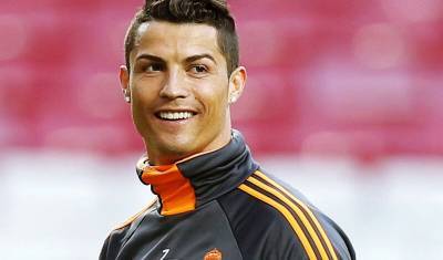 Агент Роналду ведет переговоры о переходе футболиста в испанский "Реал"