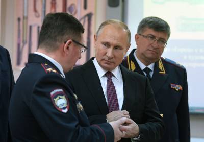 Кремль ответил на статью в СМИ о влиянии силовиков на Путина