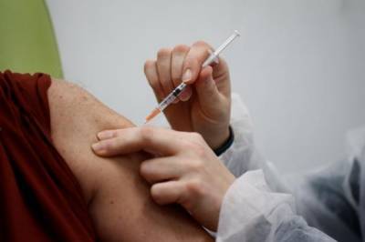 Со стартом всеобщей вакцинации в Литве люди должны будут регистрироваться сами (СМИ)