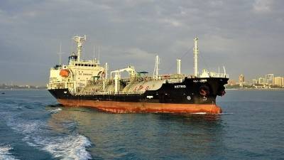 Пираты атаковали танкер для перевозки жидких химикатов в Гвинейском заливе