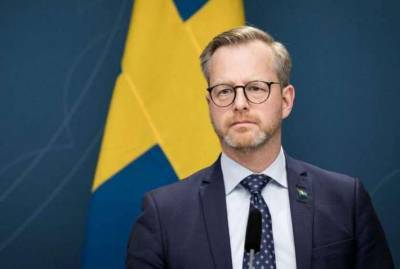 Шведский министр «пропесочил» россиян кражей Крыма, а те впали в истерику