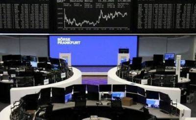 Европейские акции в минусе из-за роста доходности госбондов