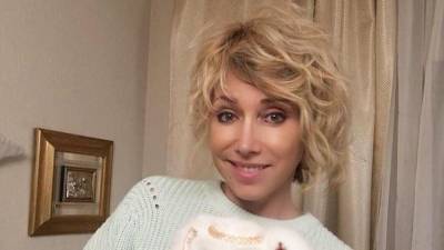 Елена Воробей показала чуть не ставшую инвалидом дочь в день ее 18-летия
