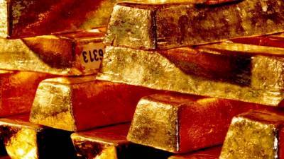 ВТБ начал закупать золото на Мосбирже