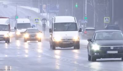 Украину заметает снегом, дороги спасают от заносов: синоптики предупреждают об ухудшении ситуации. Карта