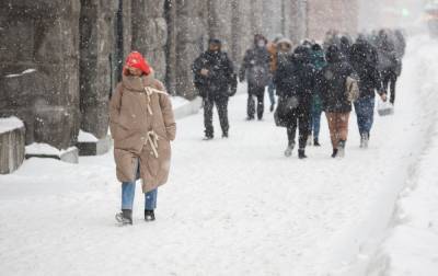 В Киеве сегодня будет короткий рабочий день из-за снега и проблем с транспортом