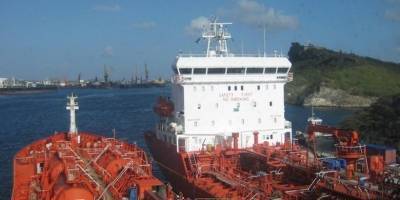 У берегов Бенина пираты взяли в заложники 15 членов экипажа танкера Davide, в том числе и украинцев - ТЕЛЕГРАФ
