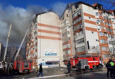 "Мы спали, а дым уже был в квартире": жильцы дома в Анапе рассказали о пожаре