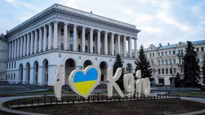 Журналист Кочетков не считает "серьезной угрозой" антироссийскую пропаганду со стороны Киева