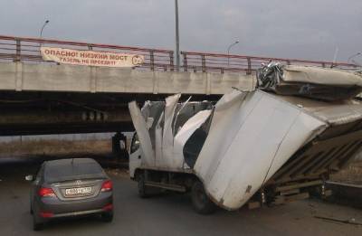 Движение под «мостом глупости» в Петербурге закроют до 15 мая