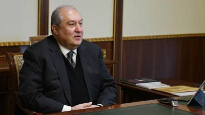 Президент Армении госпитализирован из-за проблем с сердцем