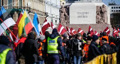 Линдерман: марш легионеров СС в Латвии, лояльные латыши и ни слова про могилу