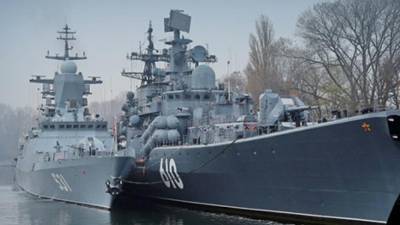 Обозреватели BiznesAlert сравнили мощный Балтийский флот России с запущенными ВМС Польши