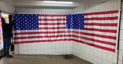 В Харькове "появилась" станция метро имени НАТО с американским флагом (ФОТО)