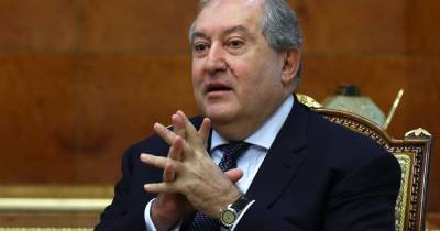 Осложнения после COVID-19: президента Армении госпитализировали, делают операцию, – СМИ