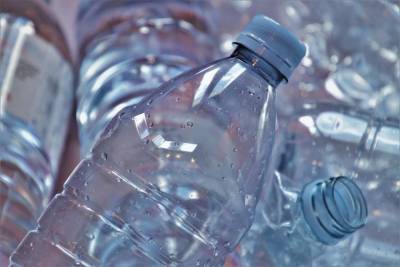 В России за пиво и газировку предлагают расплачиваться пластиковыми бутылками