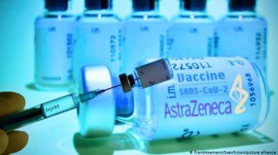 В ВОЗ порекомендовали продолжить использование препарата AstraZeneca для вакцинации