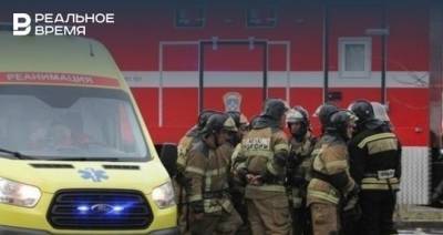 В Казани на пожаре в многокватирном доме спасли женщину и маленького ребенка
