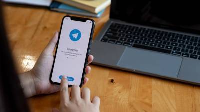 Роскомнадзор не имеет претензий к Telegram после удаления ботов с личными данными