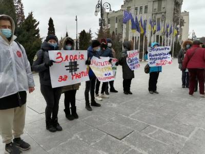 Работники Криворожской теплоцентрали требуют уволить и.о. главы правления и грозят бессрочным протестом