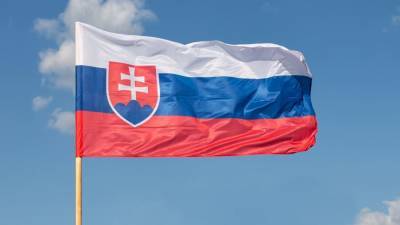 Глава Минздрава Словакии покинул пост на фоне правительственного кризиса