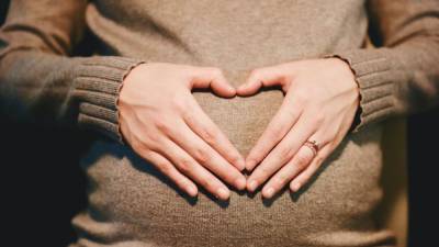 Риск развития тяжелого течения COVID-19 увеличивается у беременных в два раза