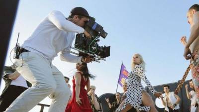 Создатель клипов Cardi B и Katy Perry приедет в Екатеринбург